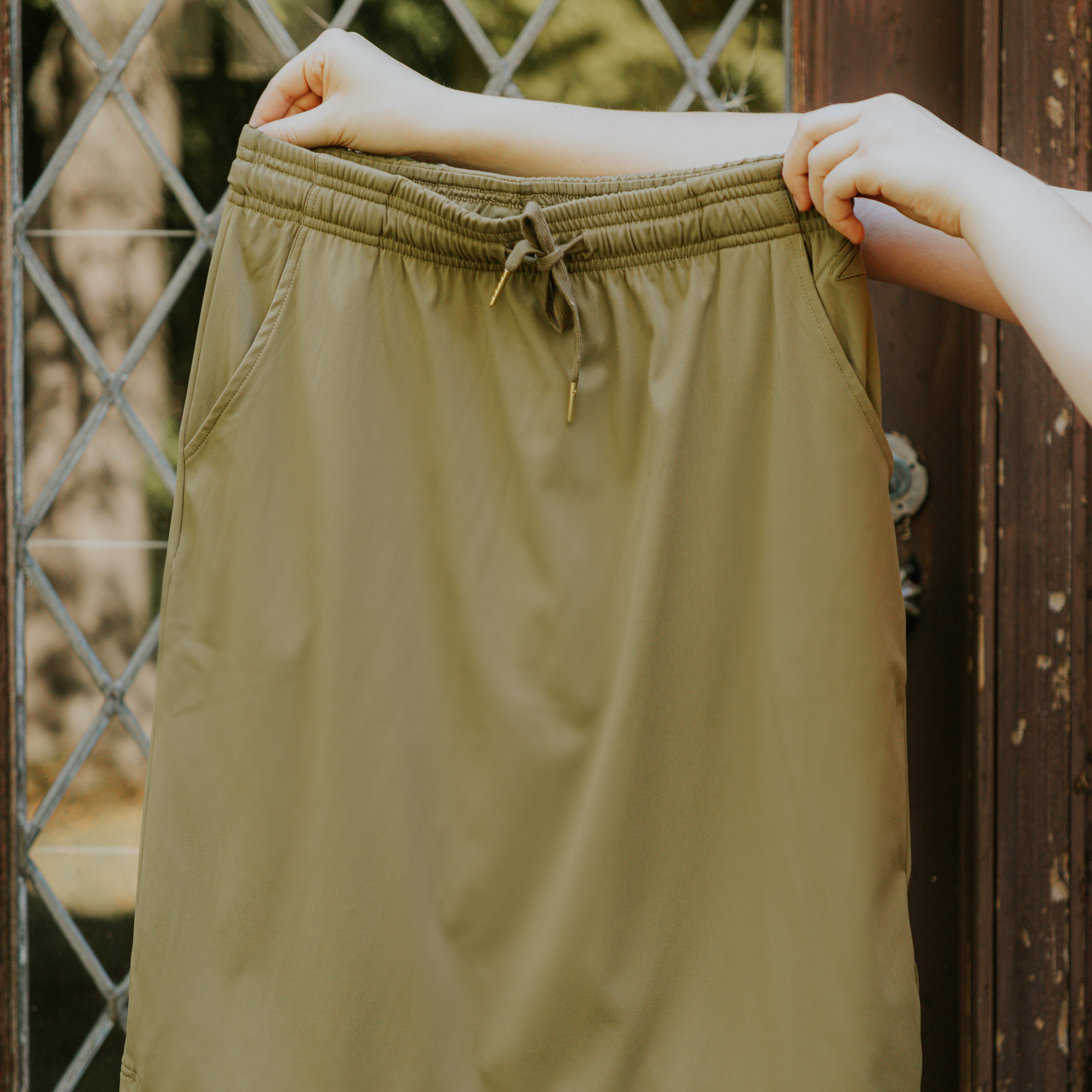 Olive Everyday Skirt – MOD Lifewear