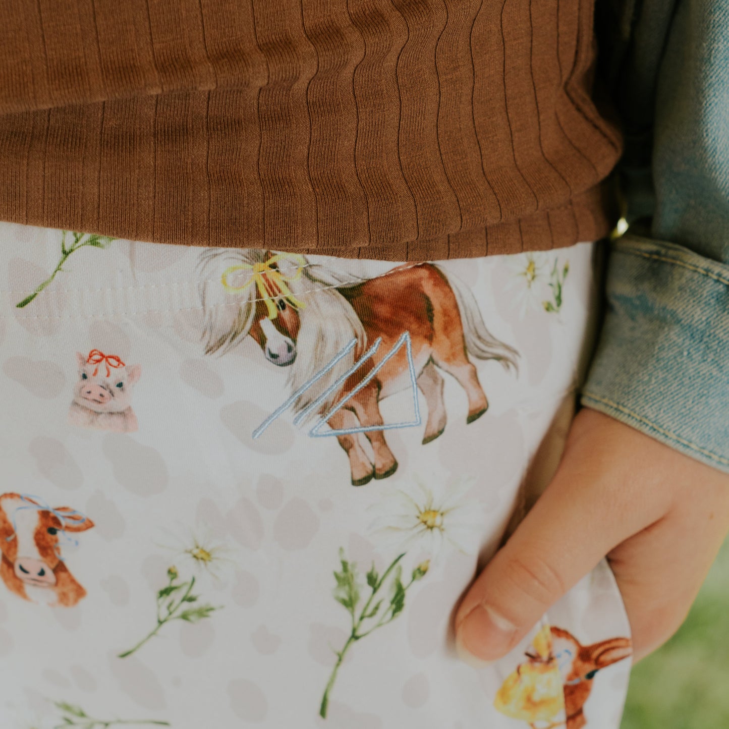 
                  
                    Barnyard Bows Limited- Youth
                  
                